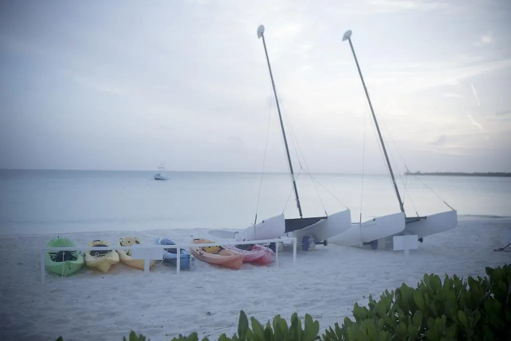 Cape Santa Maria Beach Resort & Villas Seymourʼs