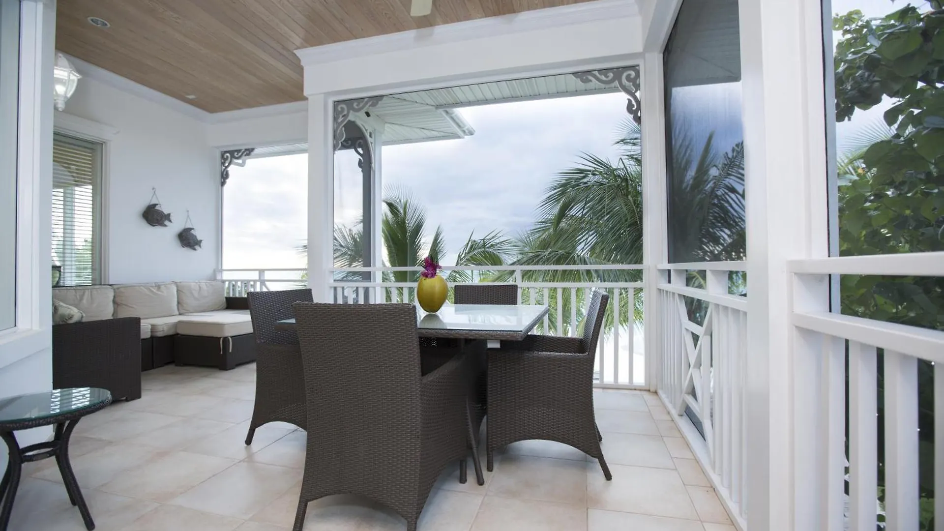 Cape Santa Maria Beach Resort & Villas Seymourʼs