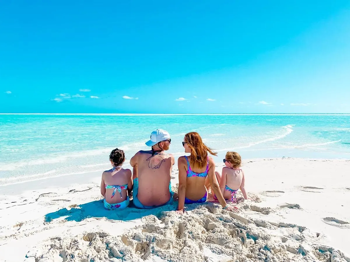 Cape Santa Maria Beach Resort & Villas Seymourʼs Bahamalar